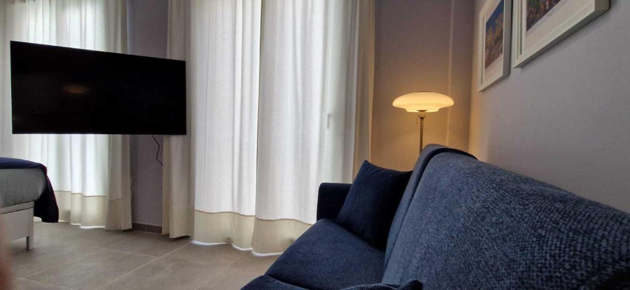 Malaga Lodge Apartments Extérieur photo