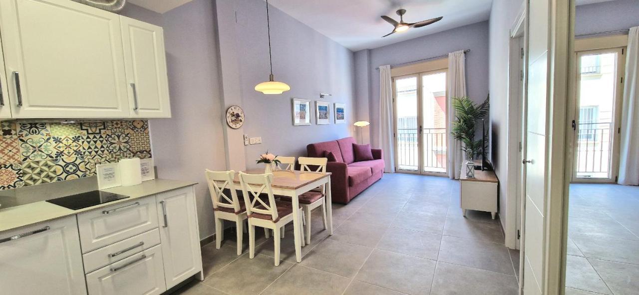 Malaga Lodge Apartments Extérieur photo