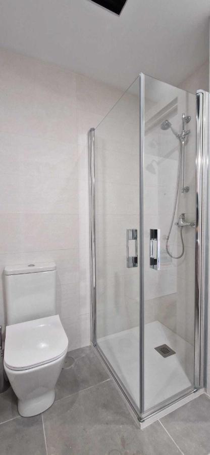 Malaga Lodge Apartments Extérieur photo