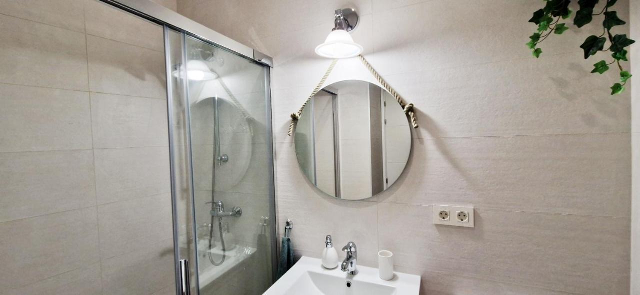 Malaga Lodge Apartments Extérieur photo