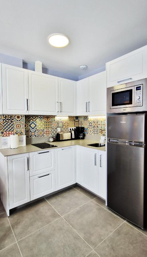 Malaga Lodge Apartments Extérieur photo
