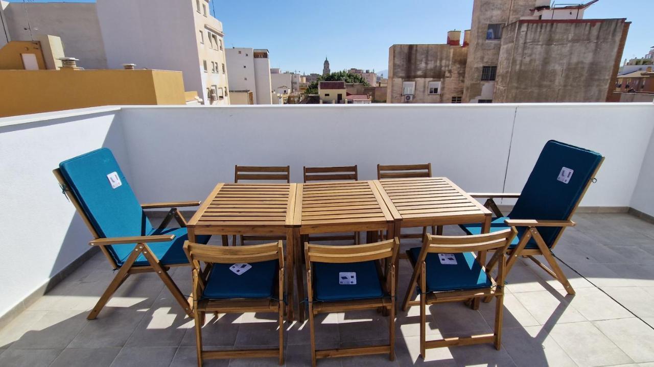 Malaga Lodge Apartments Extérieur photo