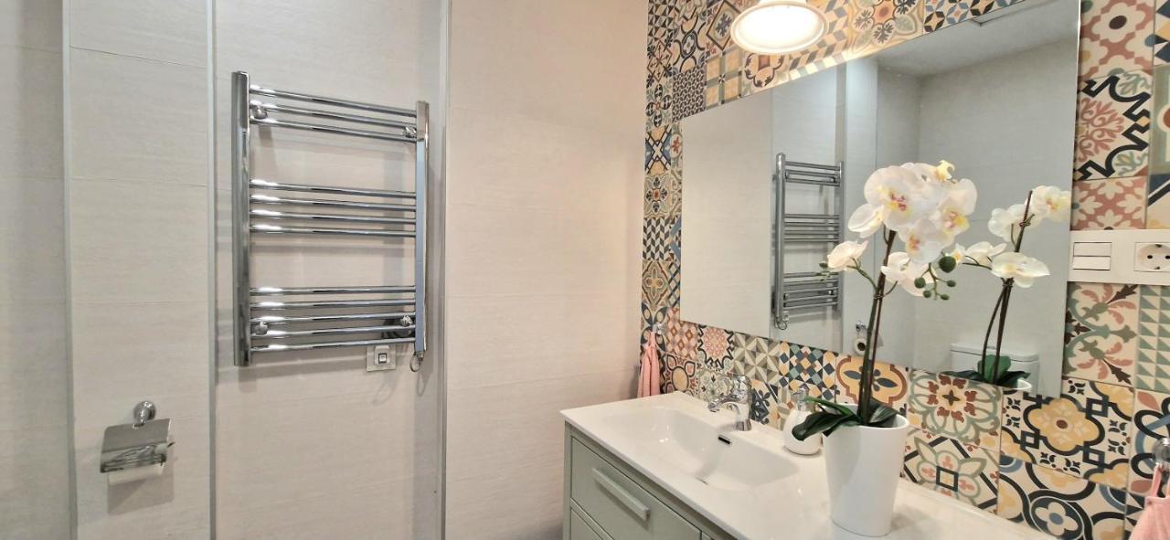 Malaga Lodge Apartments Extérieur photo